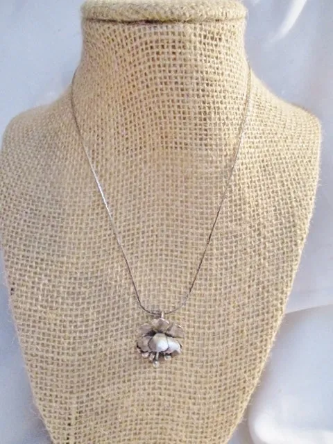 16" Silver FLOWER FLORAL Pendant NECKLACE FLOWER Choker