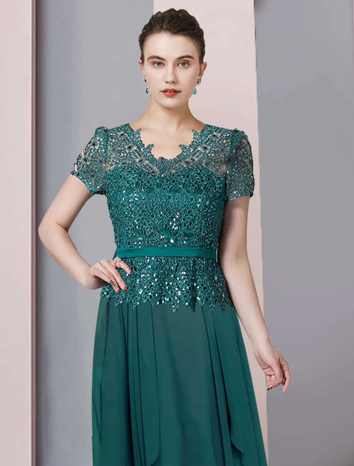 A-Line Mother of the Bride Dress Formal Party Sparkle Shine Elegant V Neck Floor Length Chiffon Sequined Short Sleeve with Pleats Sequin