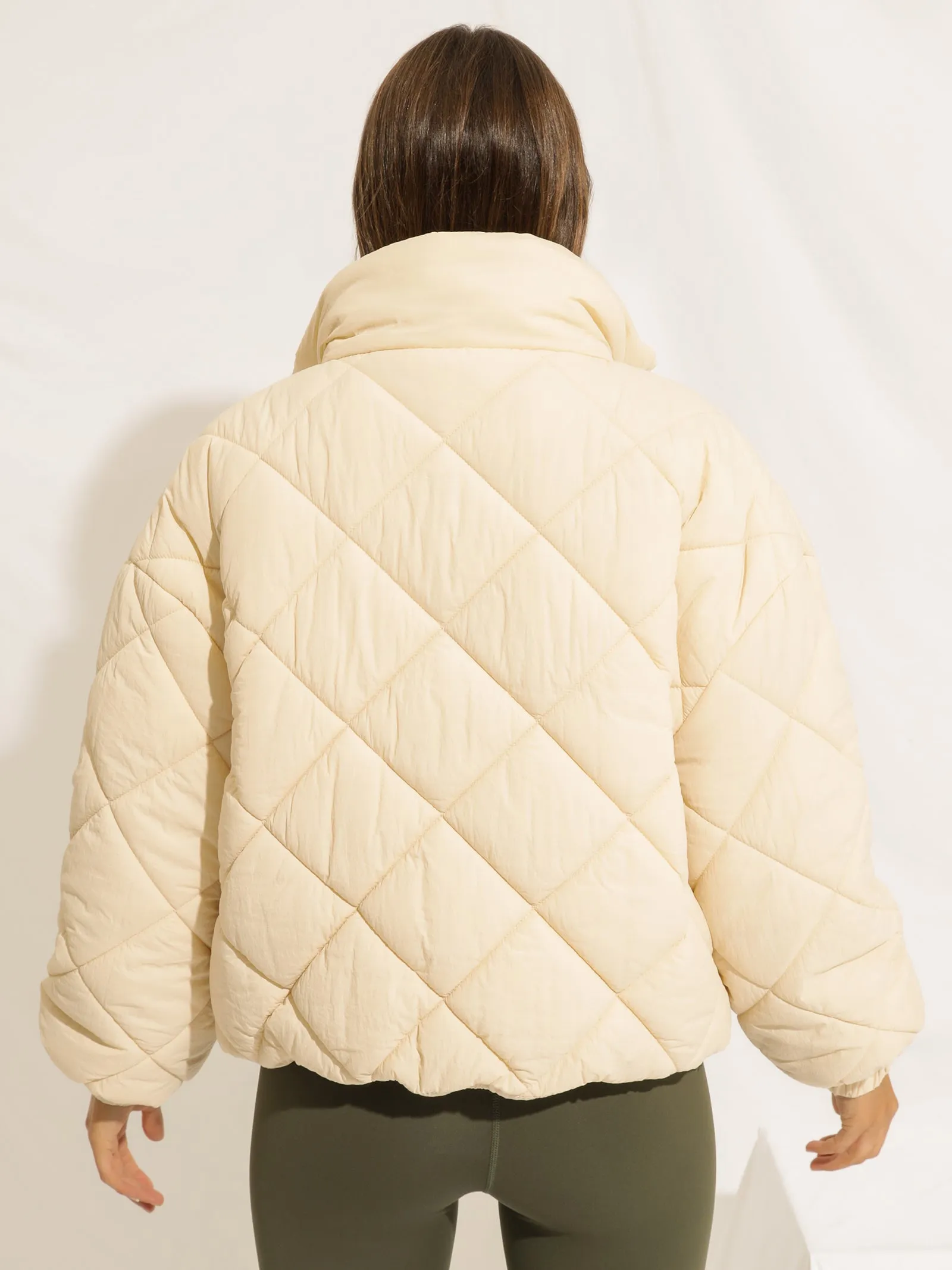 Asha Puffer Jacket in Wheat