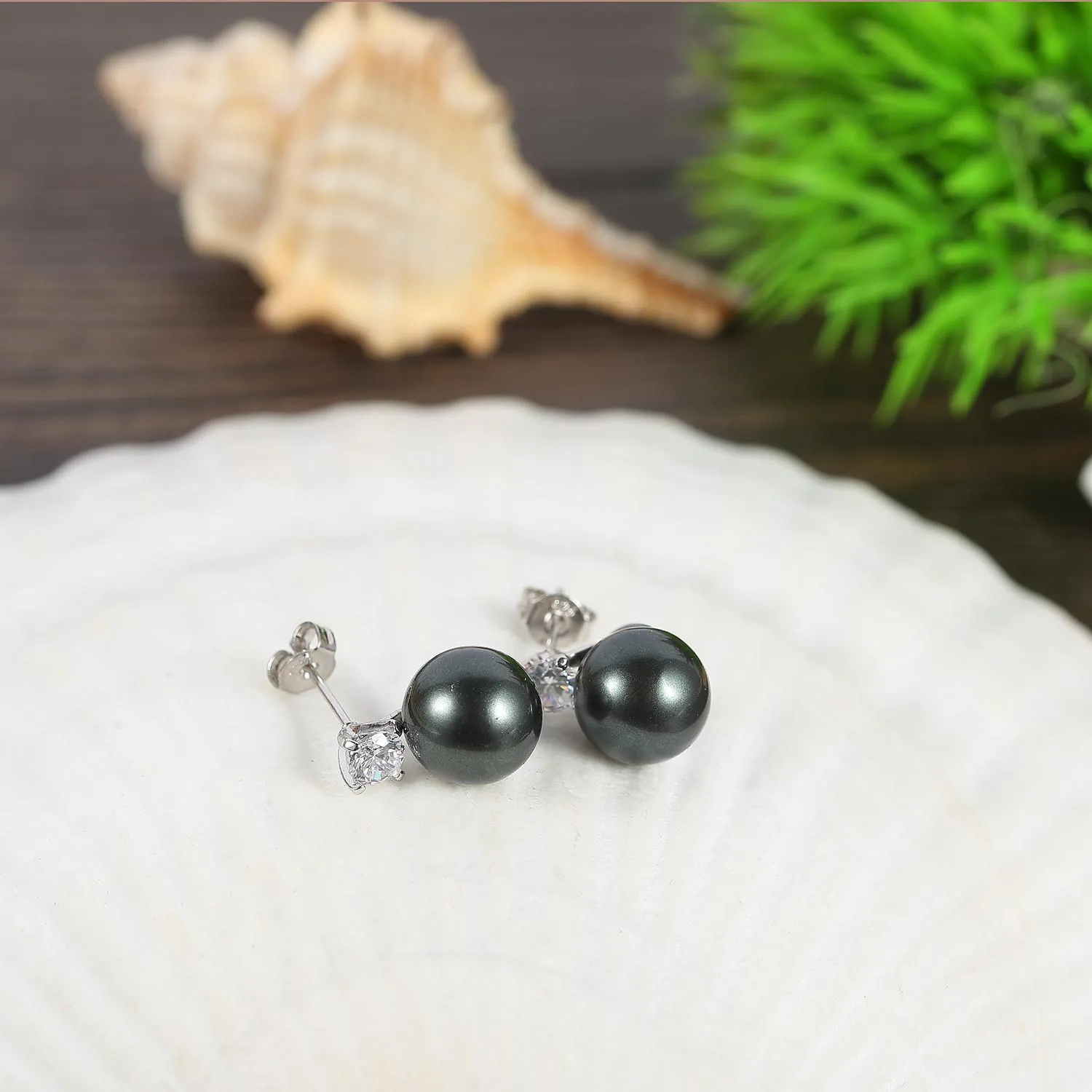 Black/Silver Stud Pearl Earrings PSE003