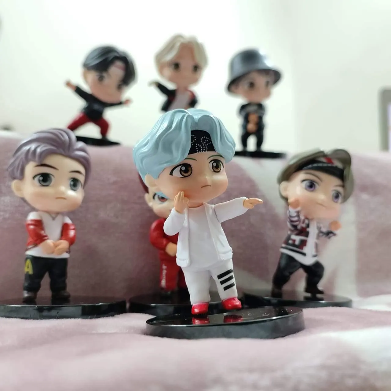 BTS MIC DROP Miniatures SET OF 7