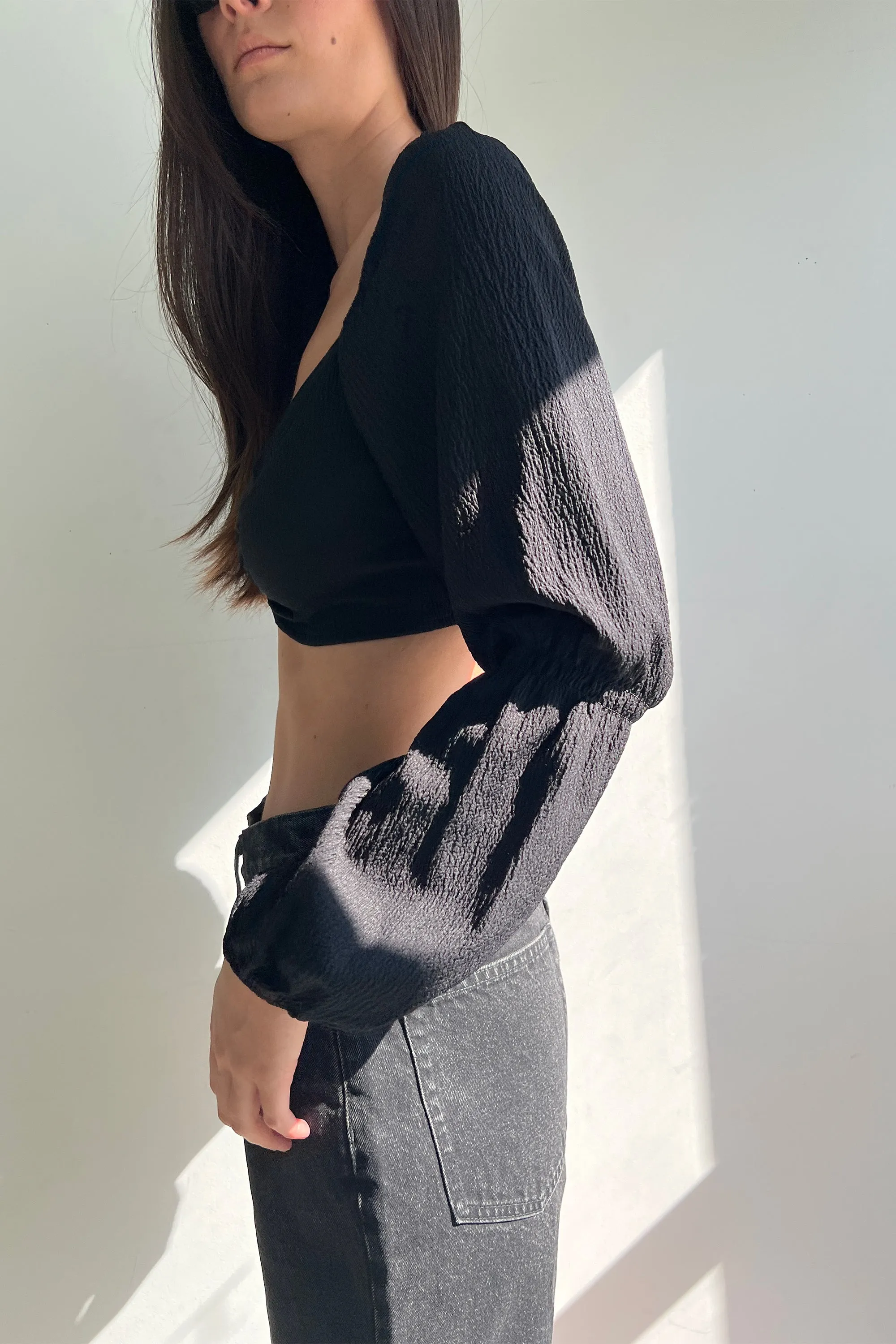 CROPPED PUFF SLEEVE TOP